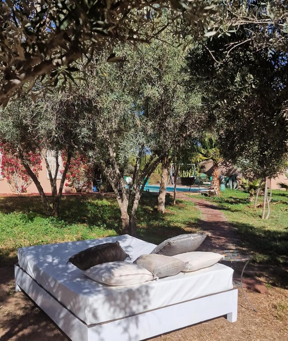 Manzal Lahbab, 2villas 2bungalows 2piscines Et Jardins Guest house *