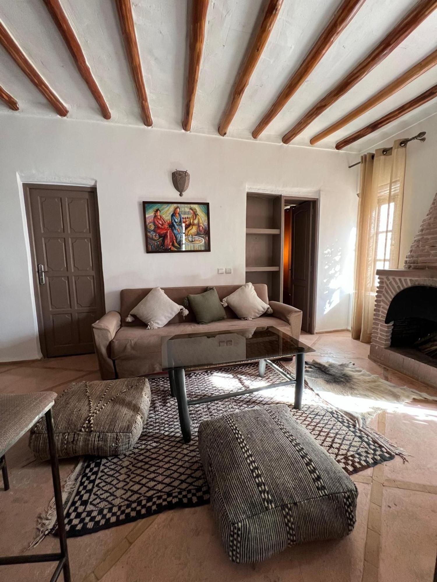 Manzal Lahbab, 2villas 2bungalows 2piscines Et Jardins Guest house