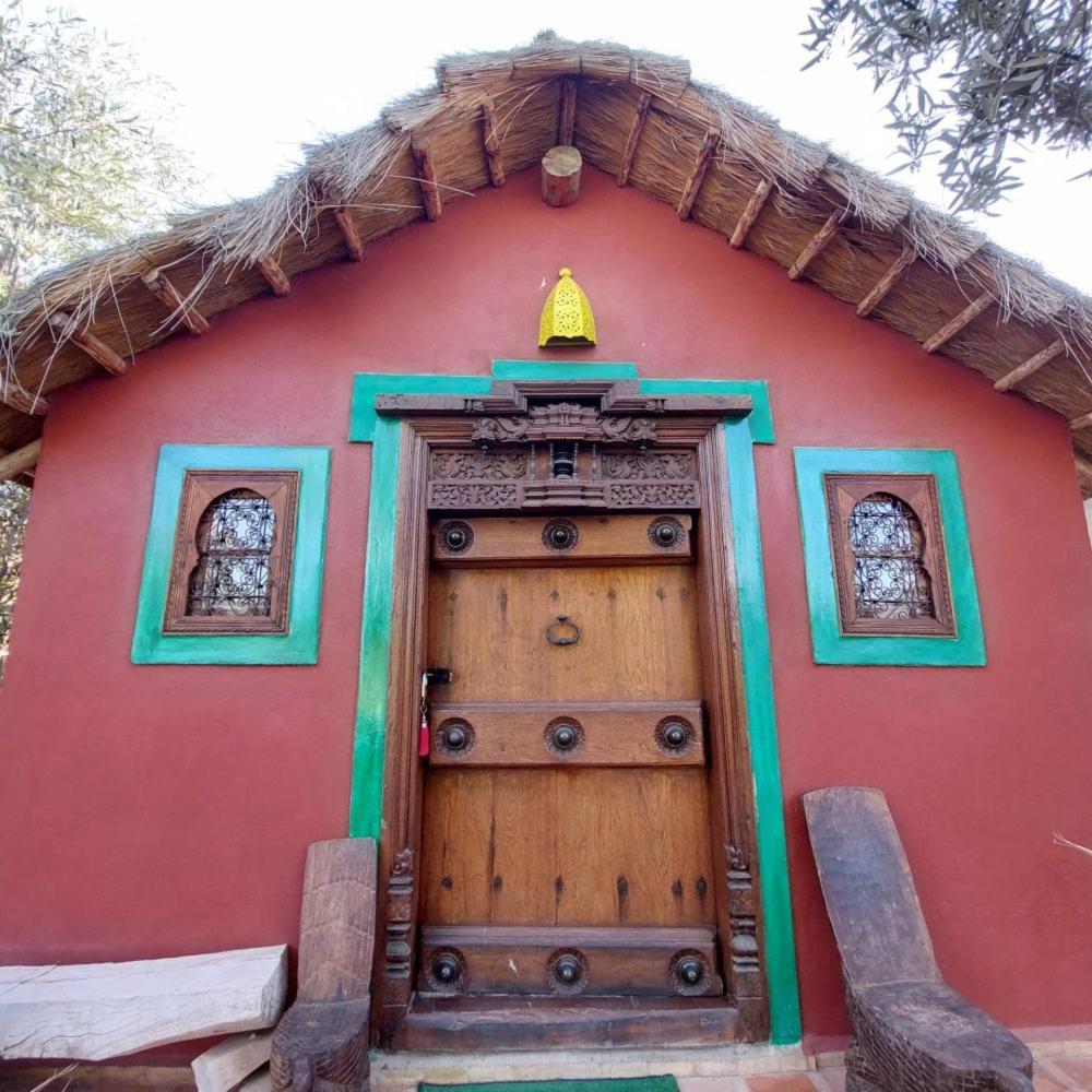 Manzal Lahbab, 2villas 2bungalows 2piscines Et Jardins Ouled Jelal