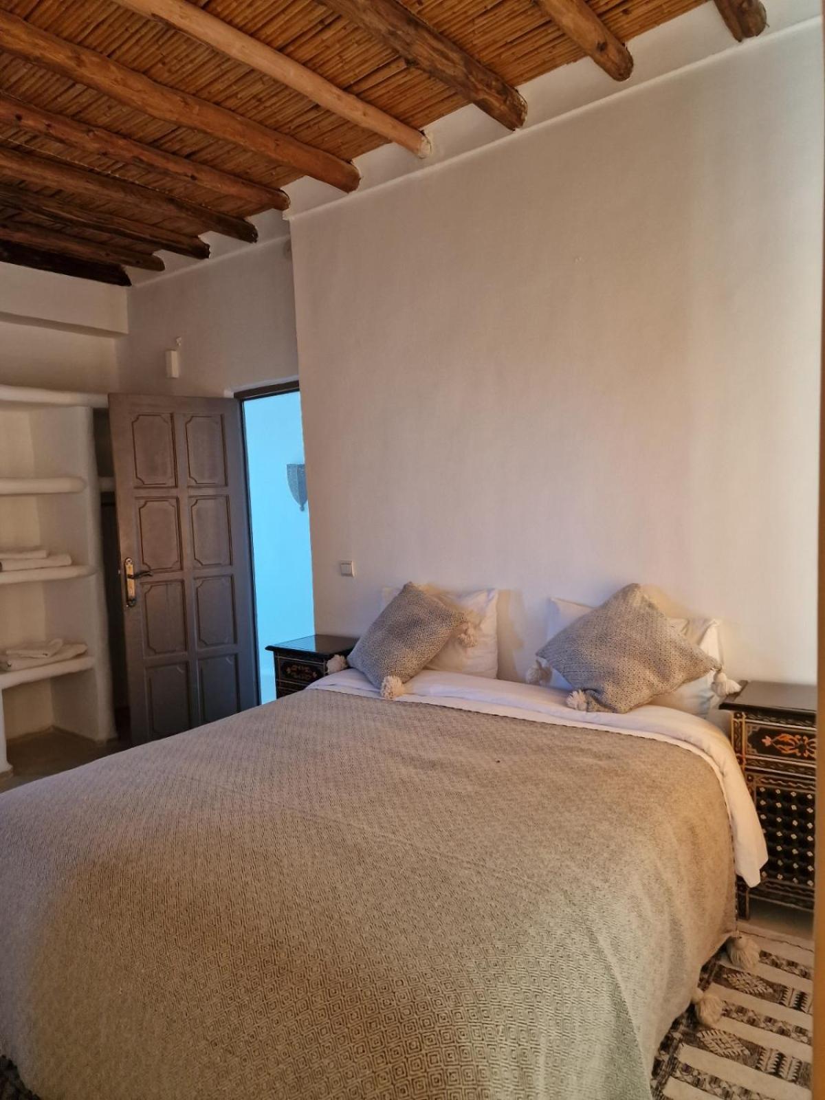 Guest house Manzal Lahbab, 2villas 2bungalows 2piscines Et Jardins