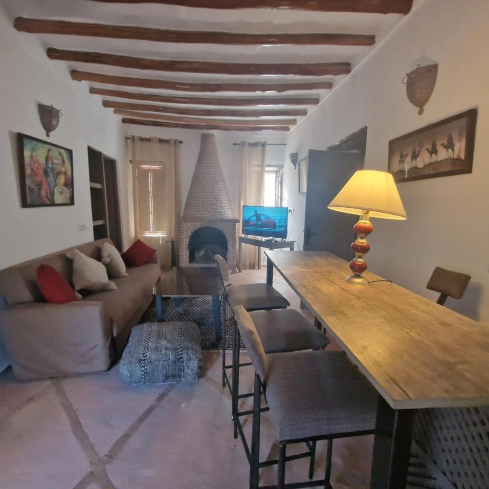 Guest house Manzal Lahbab, 2villas 2bungalows 2piscines Et Jardins Ouled Jelal