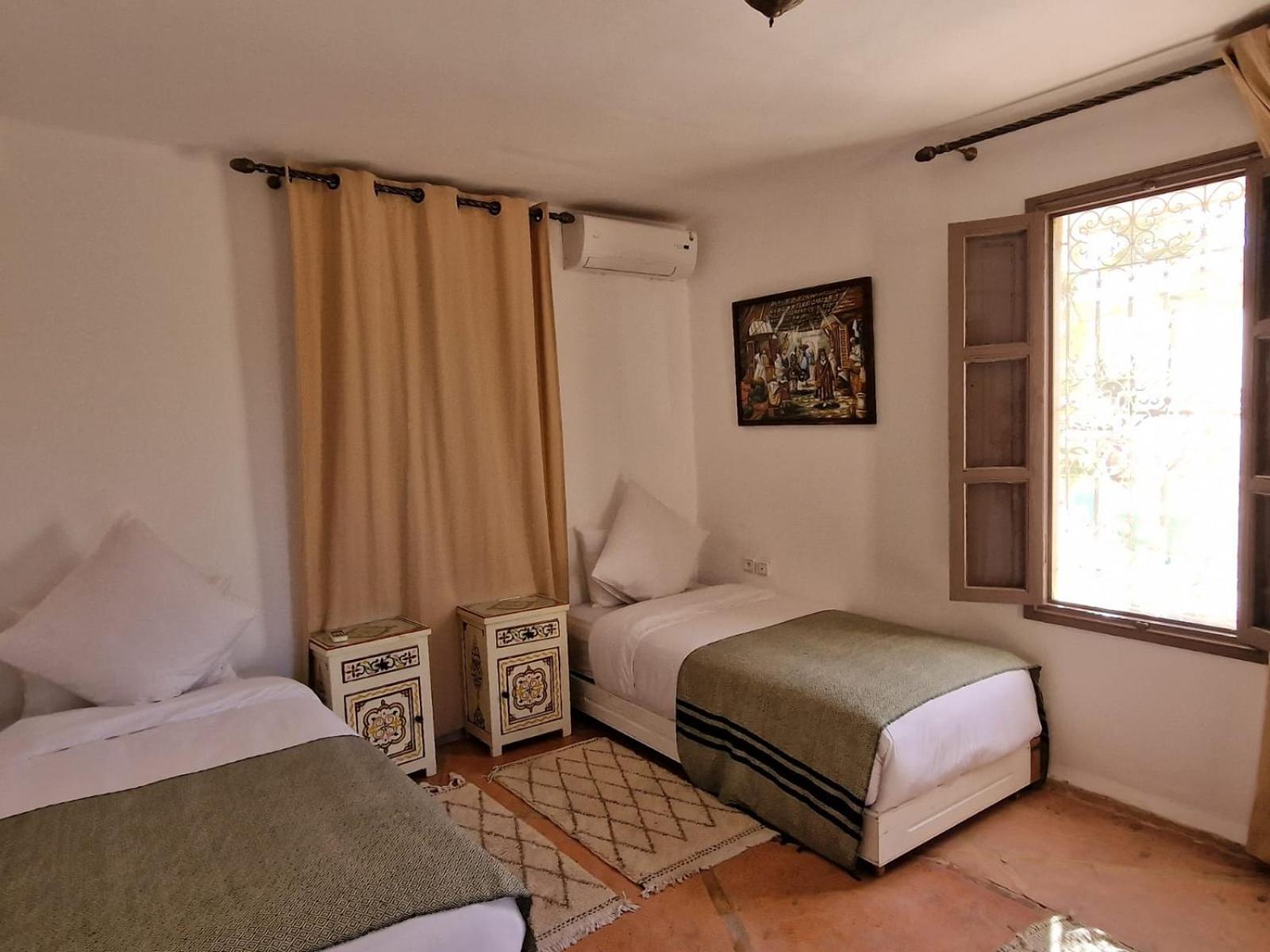 Manzal Lahbab, 2villas 2bungalows 2piscines Et Jardins Guest house