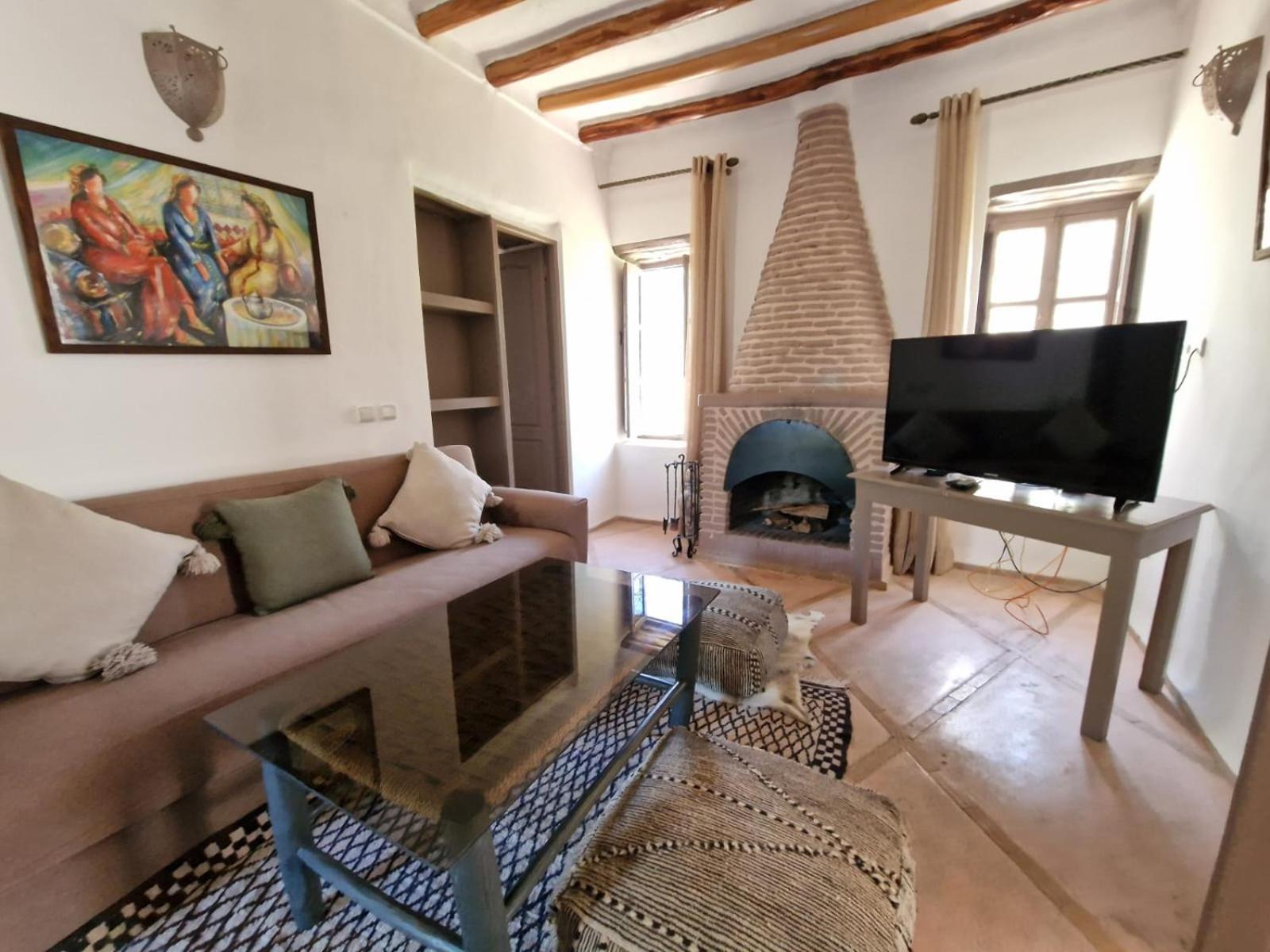 Manzal Lahbab, 2villas 2bungalows 2piscines Et Jardins Guest house