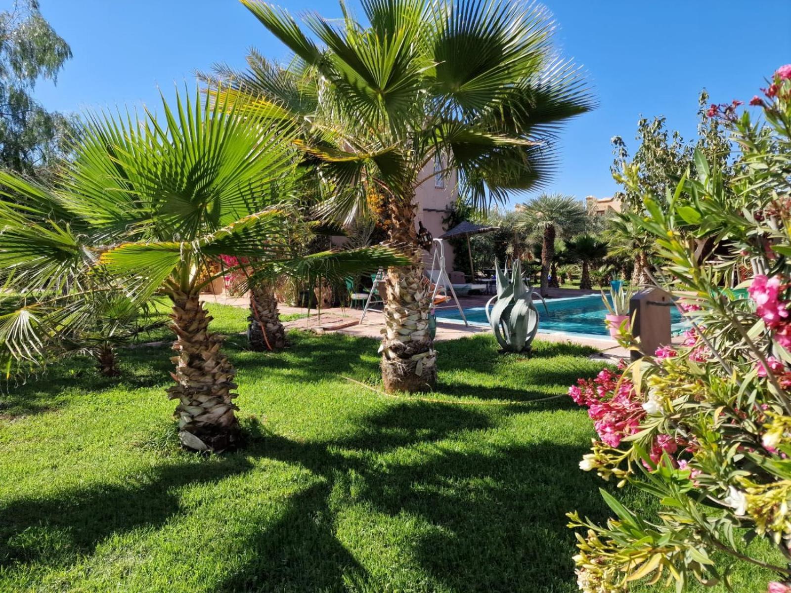 Manzal Lahbab, 2villas 2bungalows 2piscines Et Jardins Guest house