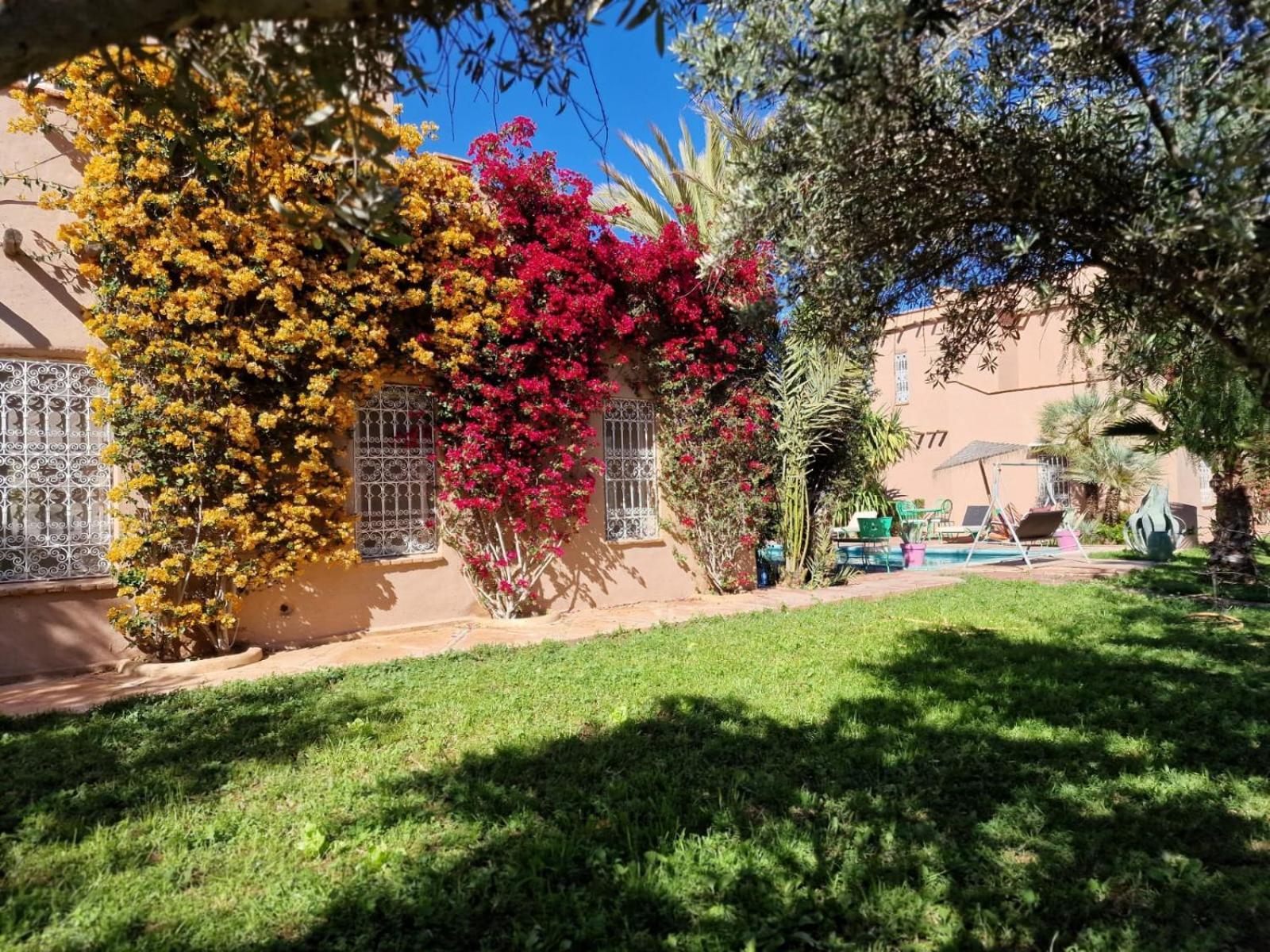 Guest house Manzal Lahbab, 2villas 2bungalows 2piscines Et Jardins *